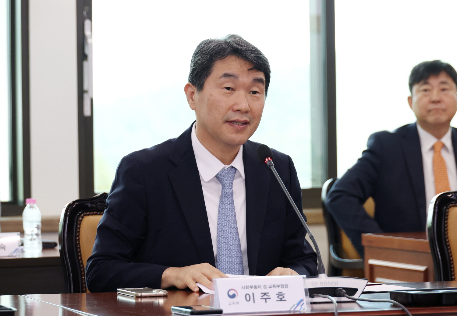 이주호 부총리 겸 교육부장관은 8월 16일(수), 서울대학교에서 열린 국가거점국립대학교 간 협력을 위한 협약식에 참석했다. 