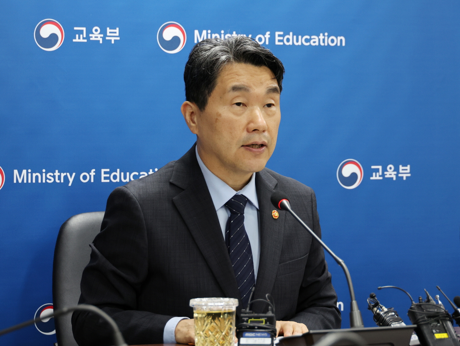 이주호 부총리 겸 교육부장관은 5월 20일(월), 한국교육시설안전원에서 의과대학을 운영하고 있는 40개교 대학 총장과 영상 간담회를 개최했다.