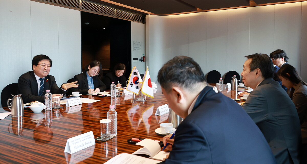 주한 일본 대사 면담