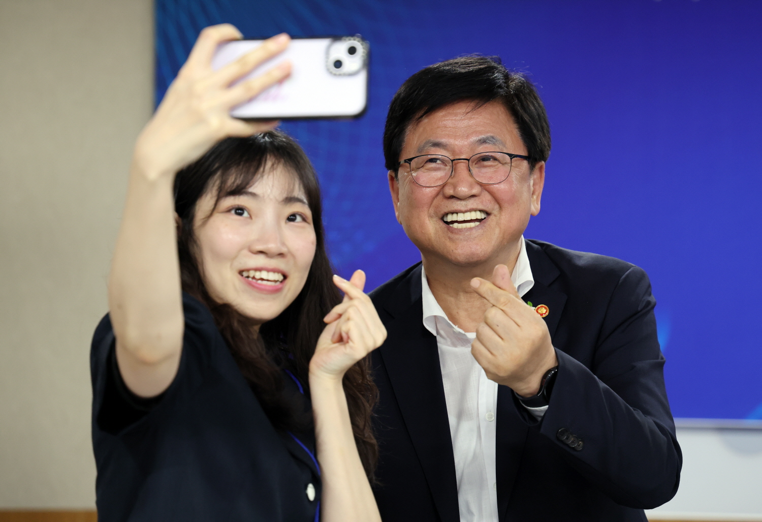  ‘2026년 교육부 2030청년자문단 간담회’를 개최