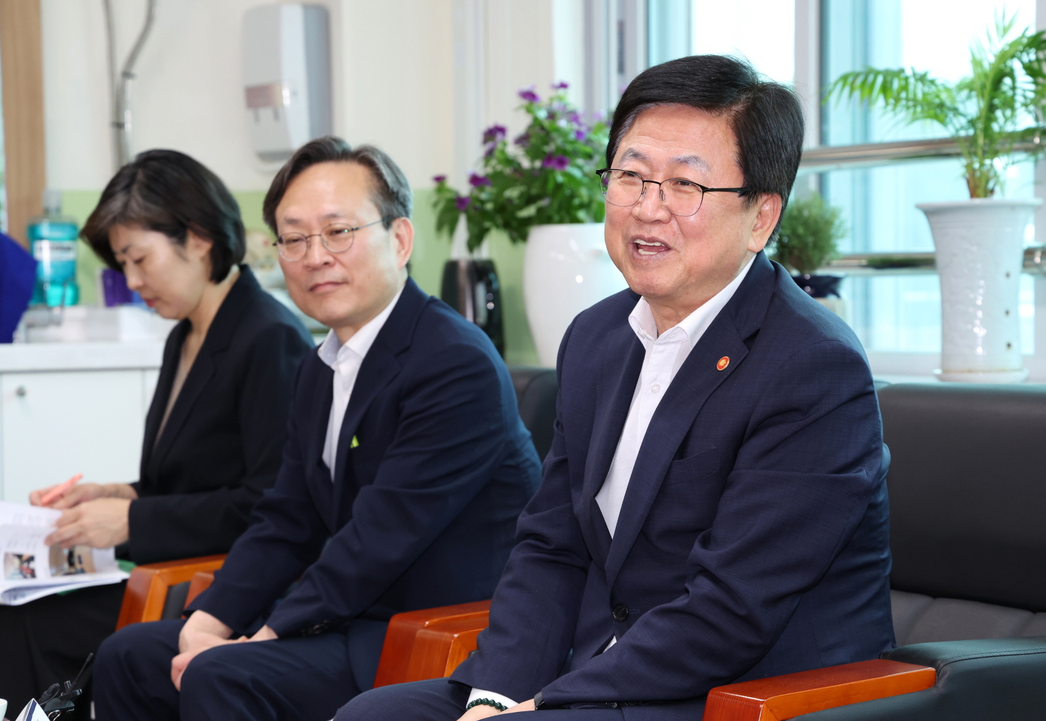최교진 교육부 장관은 7월 1일(수) 대전태평초등학교에서 ‘학교 마약예방교육 내실화’를 주제로 간담회를 주재