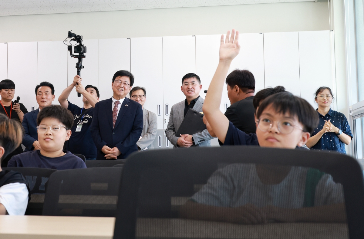 방학 중 초등돌봄?교육 현장 방문