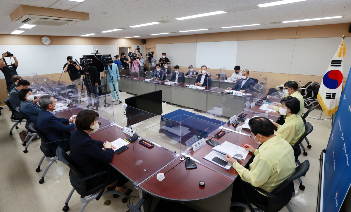 220802am_대학방역학사관련 총장회의6.jpg
