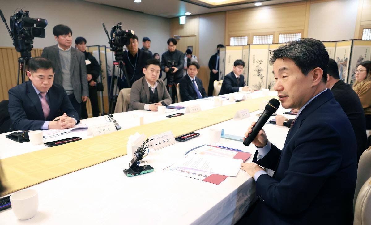 231201 제10차 현장교원과의 대화 (4).jpg