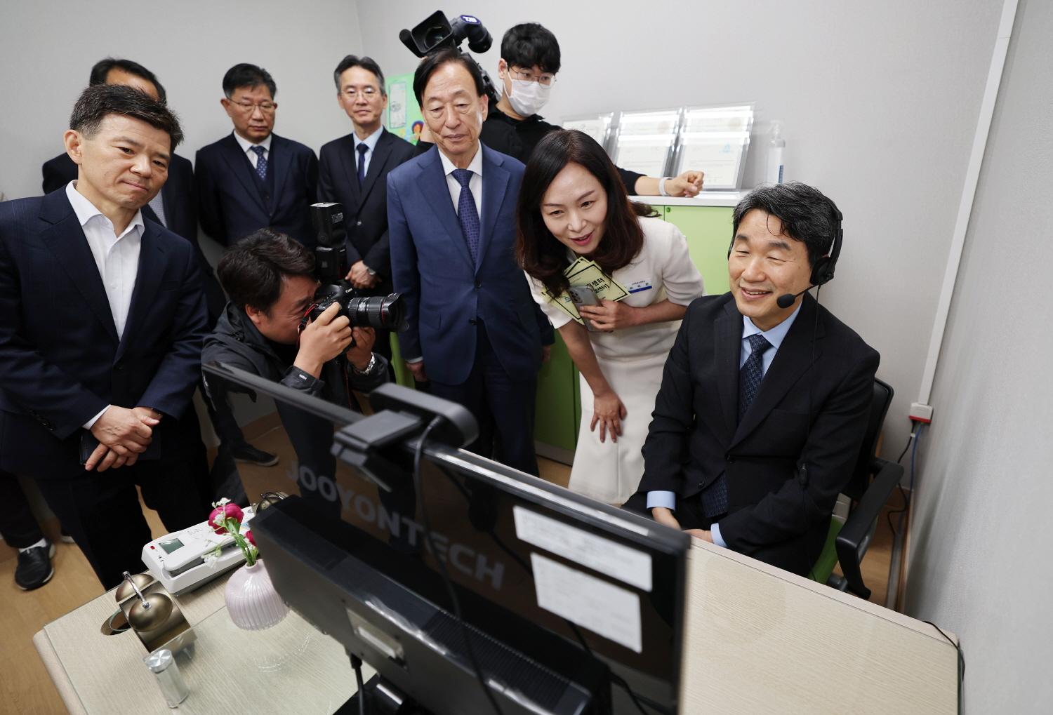 240517_제26차 함께차담회 (8).jpg