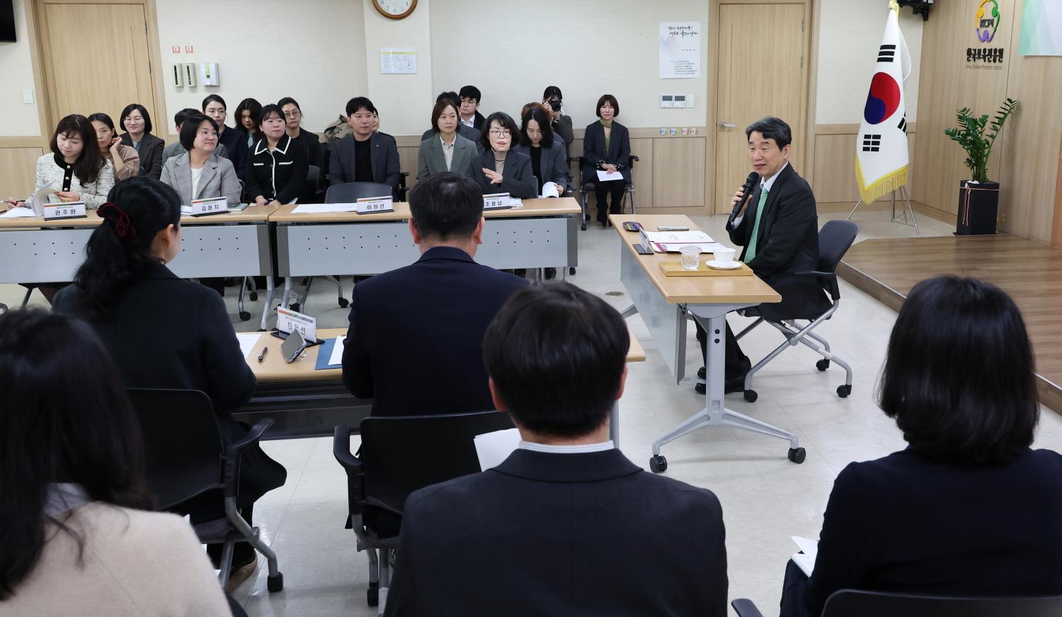 250313_한국보육진흥원 방문 (7).jpg