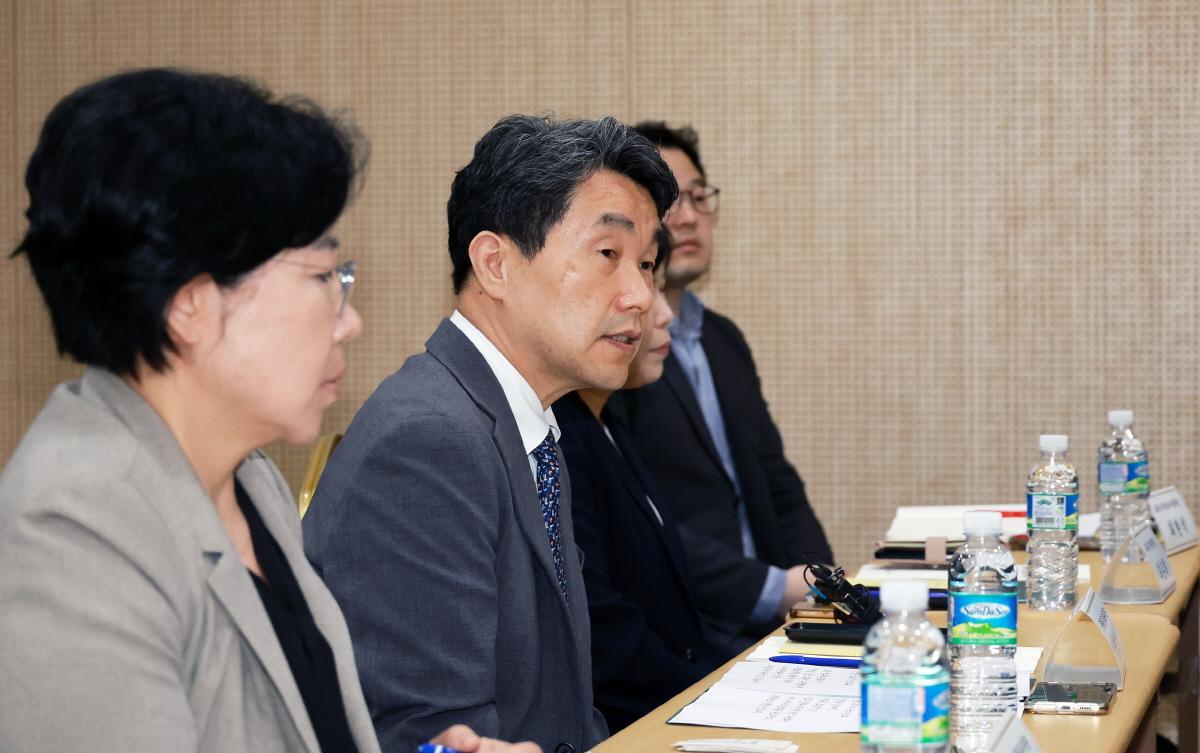 250422 의대교육 정상화를 위한 의과대학 학생 간담회  (6).jpg
