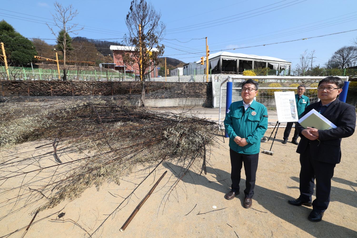 경북 영덕 산불 피해학교 현장방문